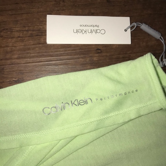 NWT Calvin Klein Tank - Picture 3 of 5